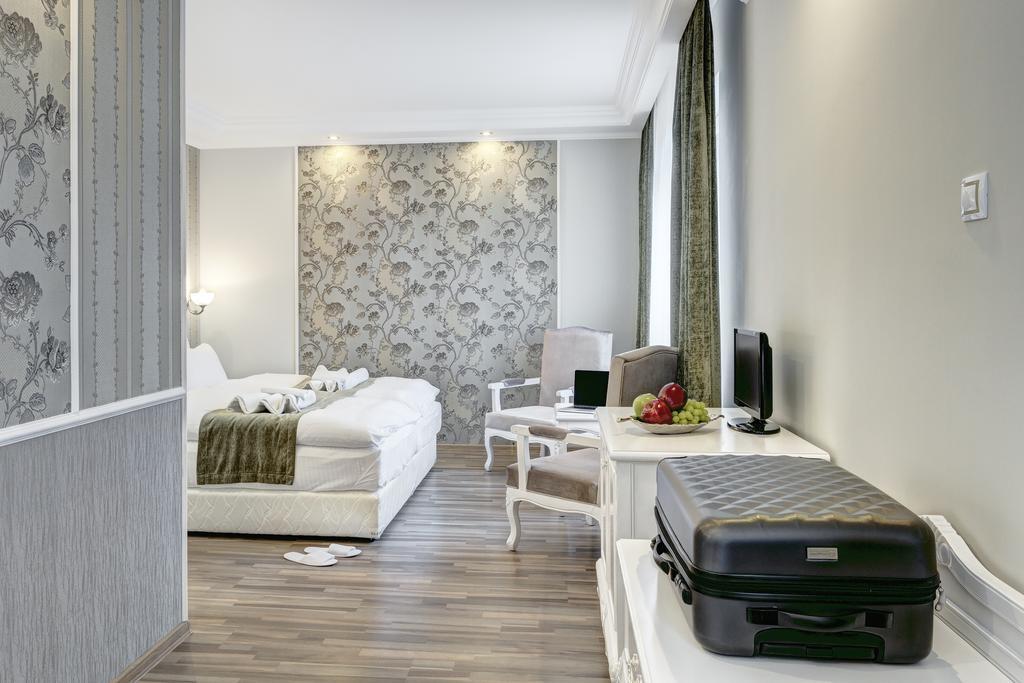 Boutique Hotel Diama Mratín Quarto foto